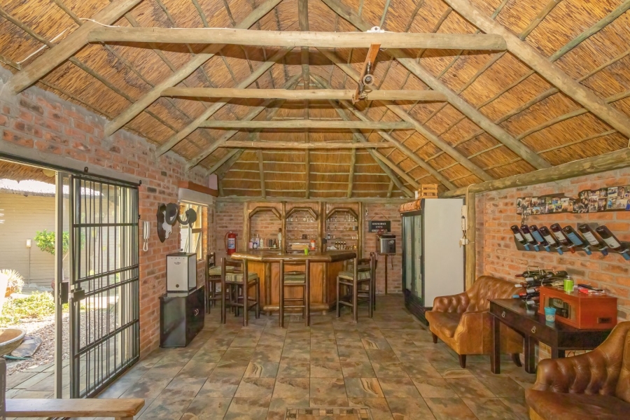 6 Bedroom Property for Sale in Panorama Free State